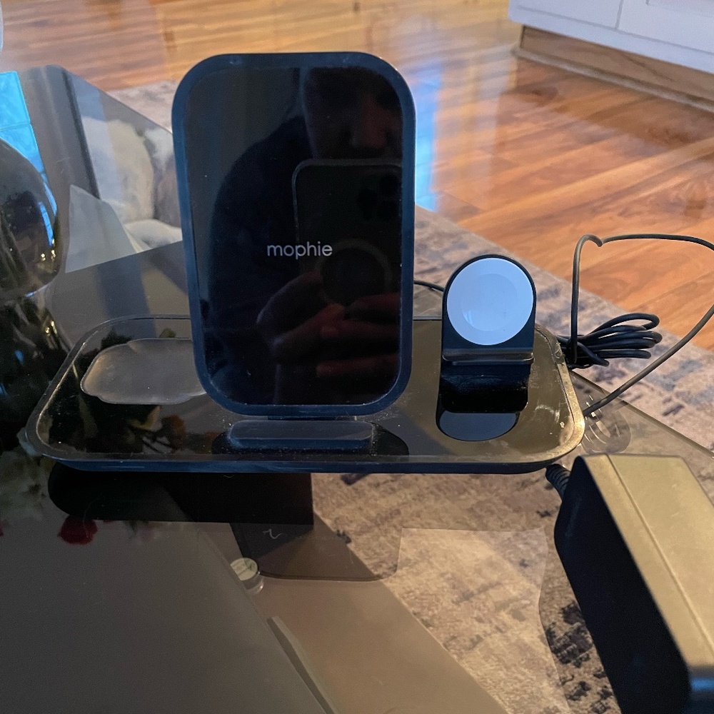 Mophie 3 in 1 Charger